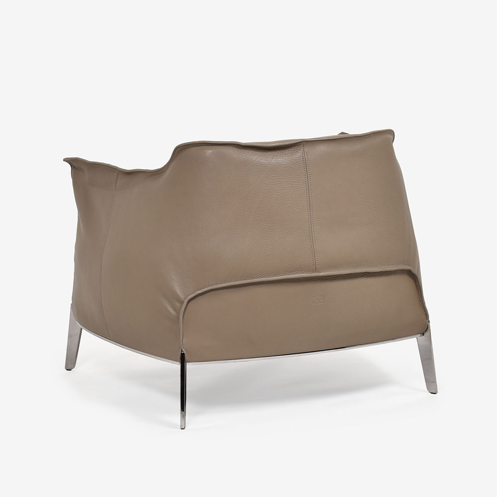 PoltronaFrau（ポルトローナ・フラウ）アームチェア「アーチボルドグランコンフォート」革オリーチェ色 #Orice【お手入れキットの特典付き】