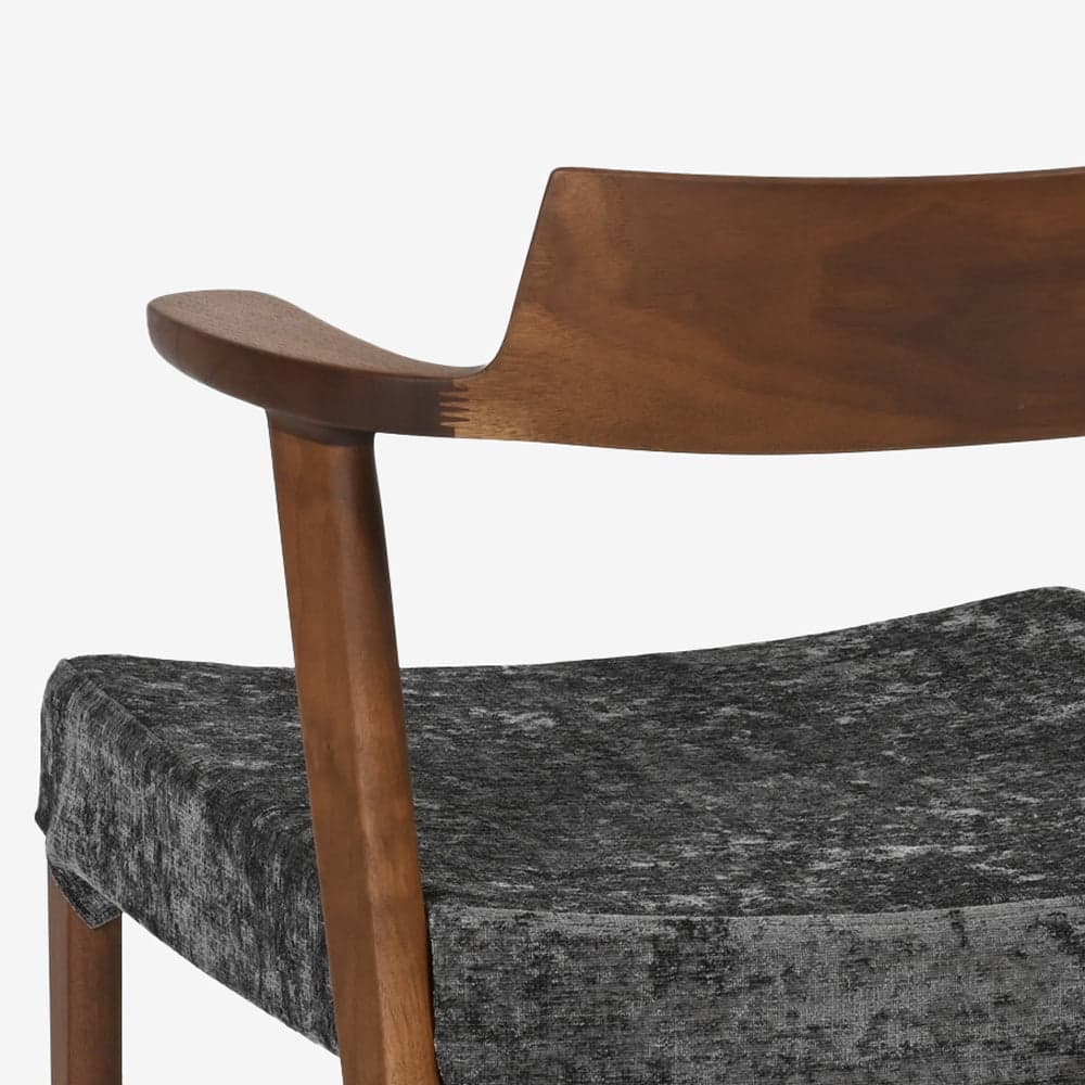 ダイニングチェア (半肘付き)「シャルダン S-BW125A」ウォールナット材TP色/布#CモナルカBK【受注生産品】