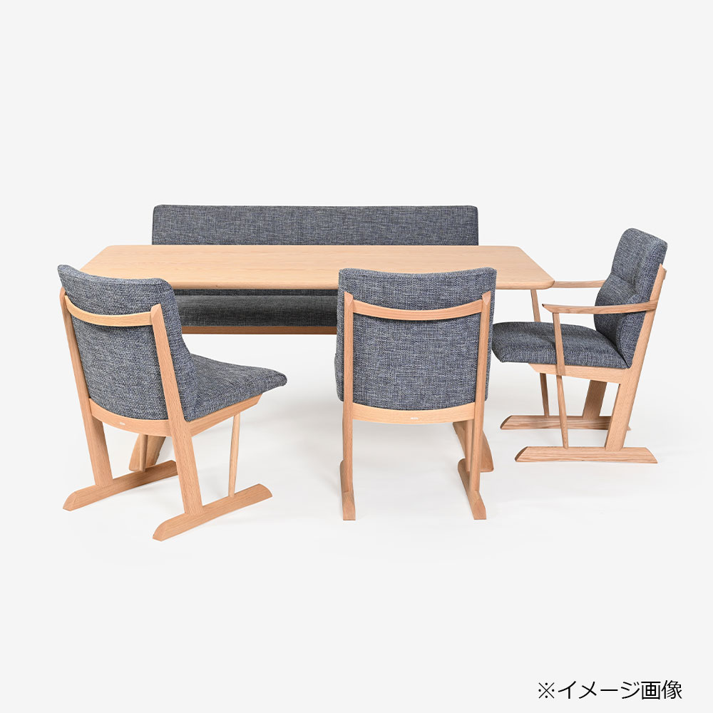 飛騨産業 チェア「KAYA3 -カヤ3- LF220R」レッドオーク材 WO色 布＃CブルームBU【受注生産品】