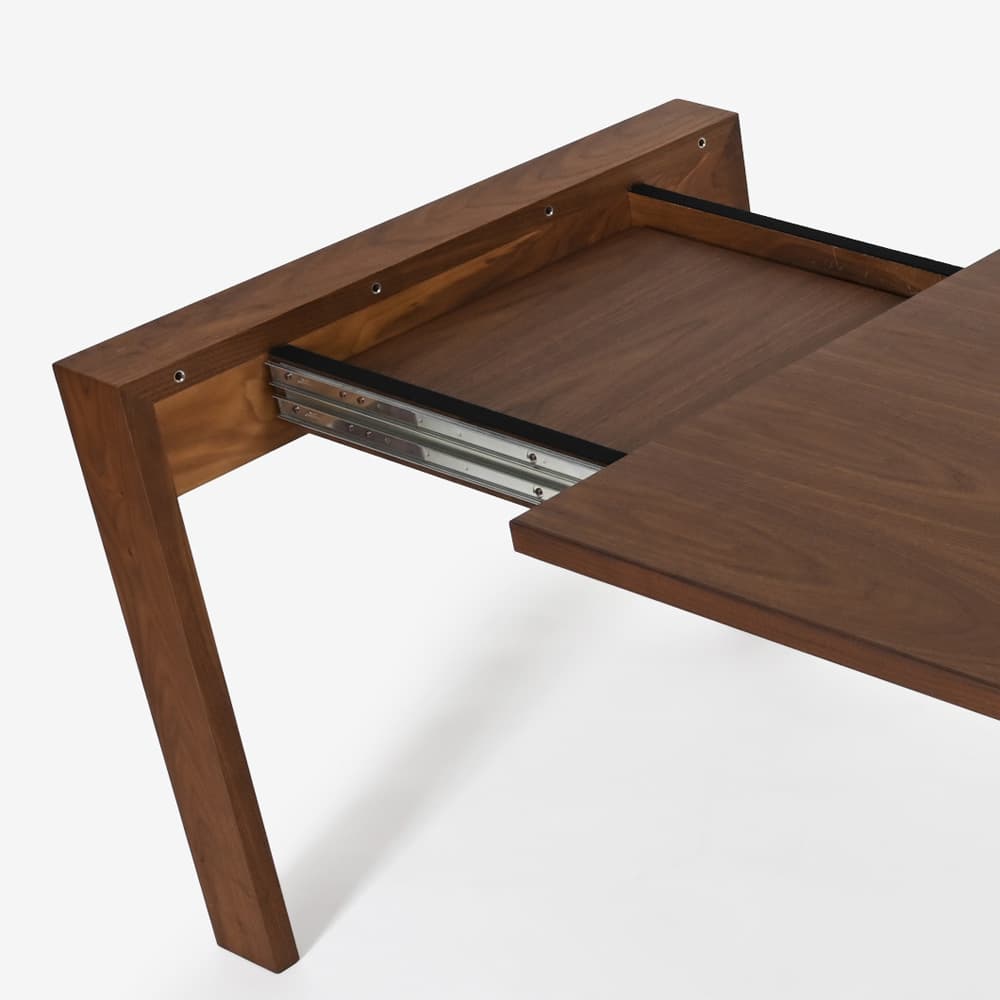 伸長式ダイニングテーブル「ST-BW2228」幅135-180cm ウォールナット材【受注生産品】