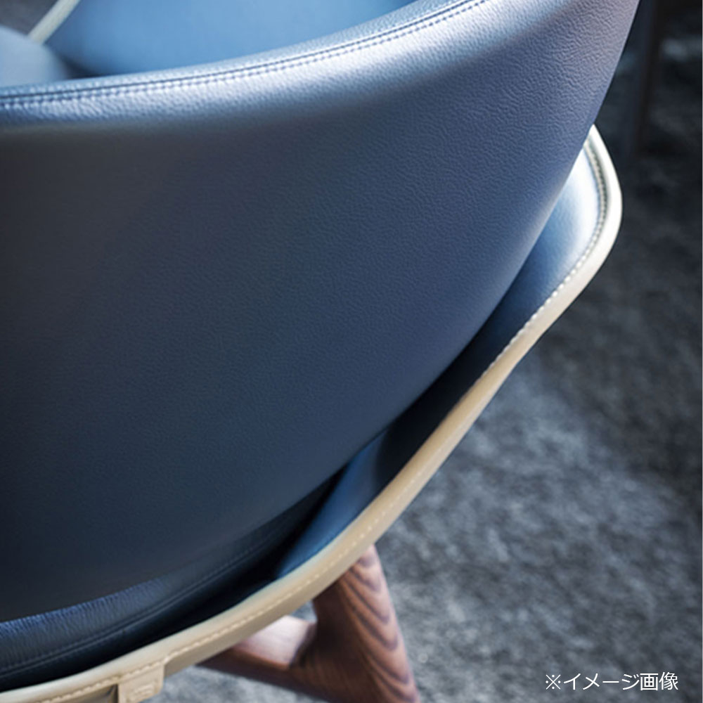 PoltronaFrau（ポルトローナ・フラウ）アームチェア「Martha マルタ」革ダーセナ#SC176/革コルダ#Corda 脚アッシュ材ナチュラル色【お手入れキットの特典付き】