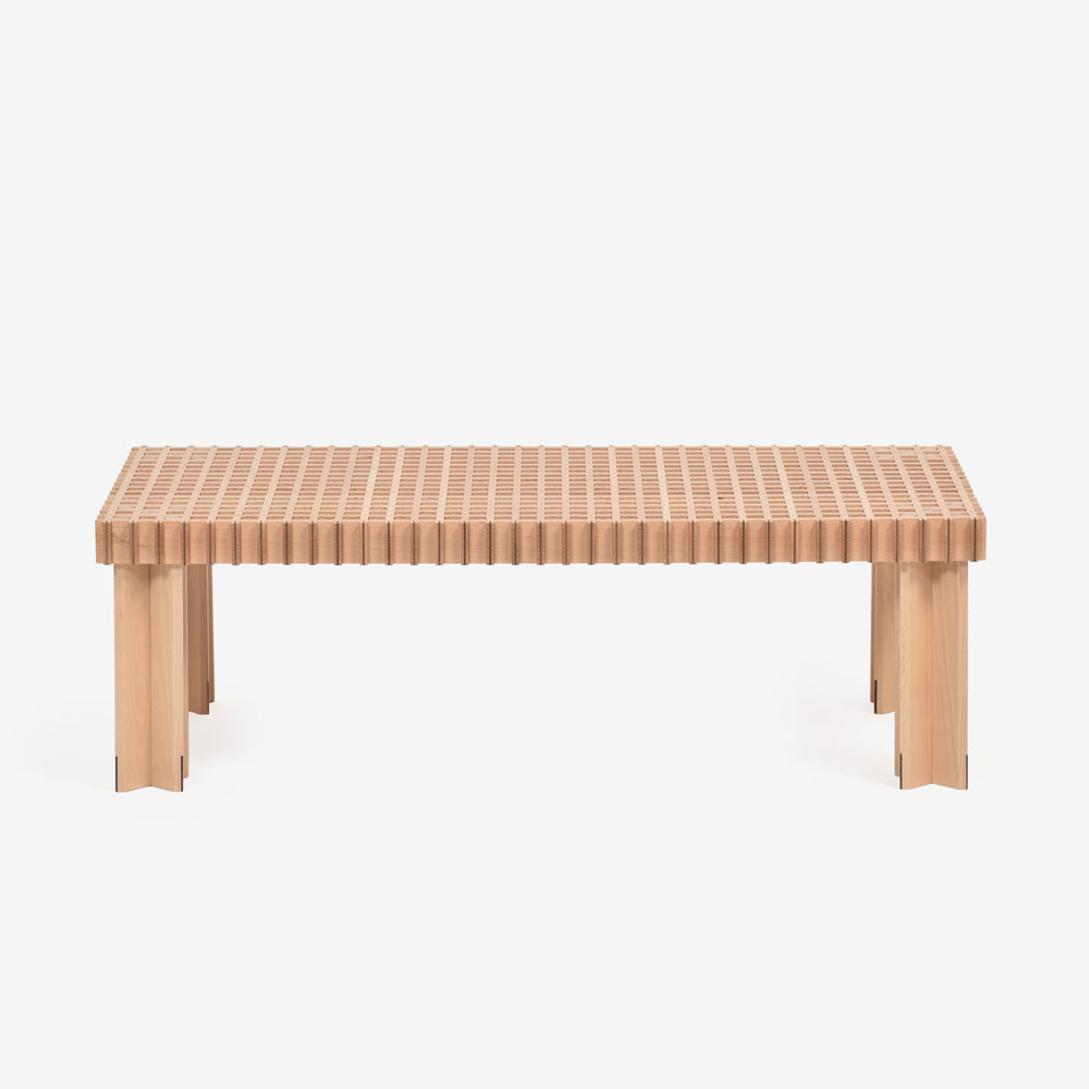 PoltronaFrau（ポルトローナ・フラウ）センターテーブル「キョウト」幅102cm 奥行50cm ビーチ材