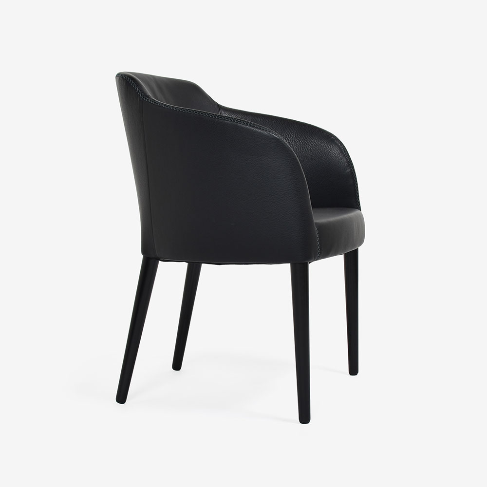 erba（エルバイタリア）ダイニングチェア「エモジオーネ2」肘付き 革#Cブラック色