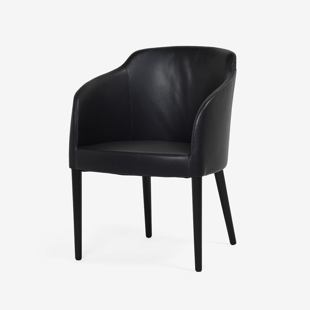 erba（エルバイタリア）ダイニングチェア「エモジオーネ2」肘付き 革#Cブラック色