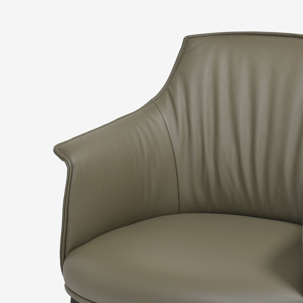 PoltronaFrau（ポルトローナ・フラウ）ダイニングチェア（アーム付き）「アーチボルドラージ」革ダーセナ色 #SC176 Darsena