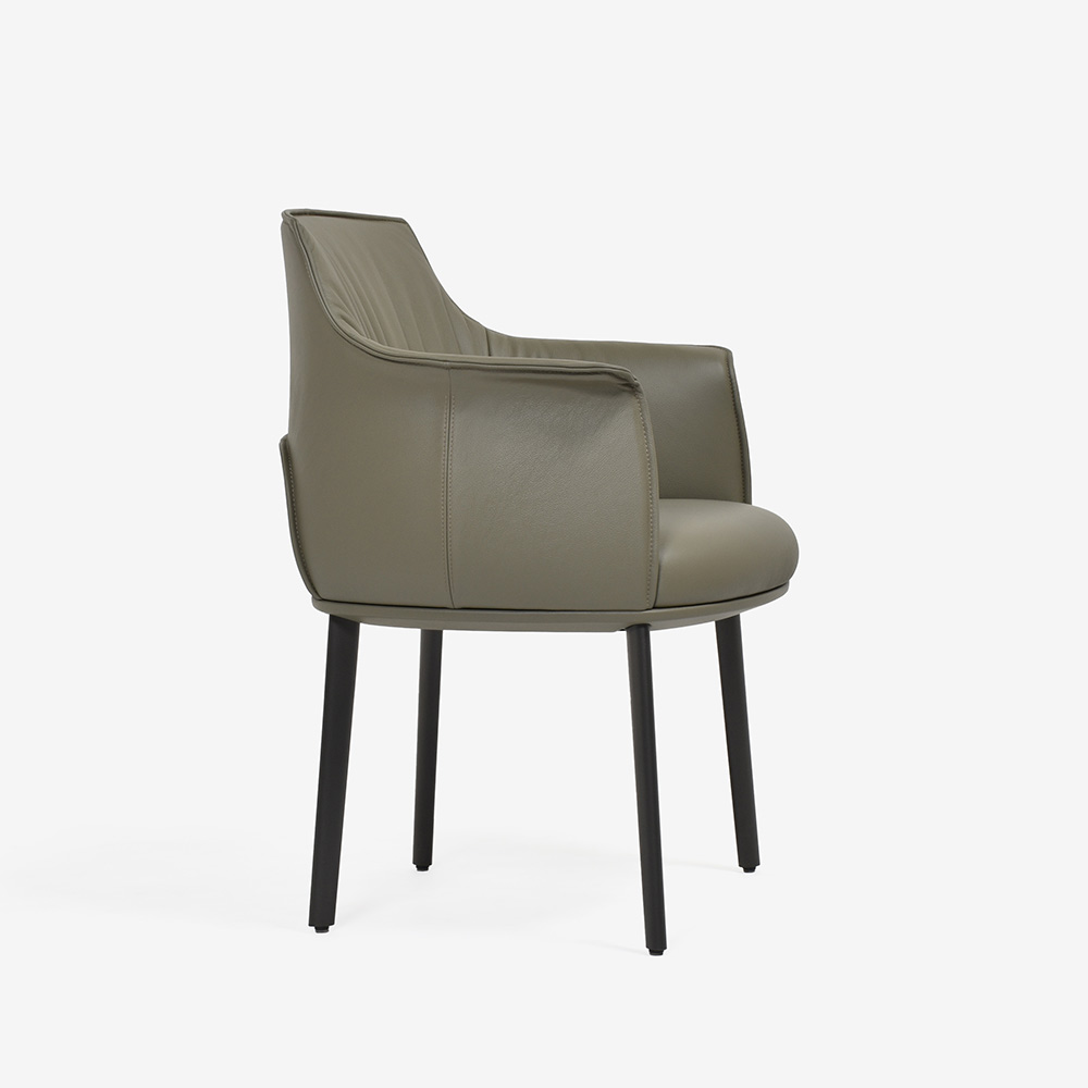 PoltronaFrau（ポルトローナ・フラウ）ダイニングチェア（アーム付き）「アーチボルドラージ」革ダーセナ色 #SC176 Darsena