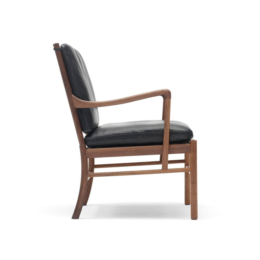 カール・ハンセン＆サン アームチェア「OW149 Colonial Chair」ウォールナット材オイル仕上げ  革ブラック#THOR301【受注生産品】