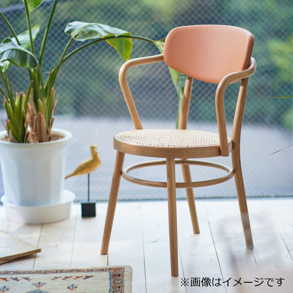 秋田木工 ダイニングチェア（肘付き）「AC-1」ナラ材ホワイトオーク色（艶消し）座面 籐張り 背もたれ 革ライトブラウン色【受注生産品】【2脚セット】【セール対象品のため10%OFF】