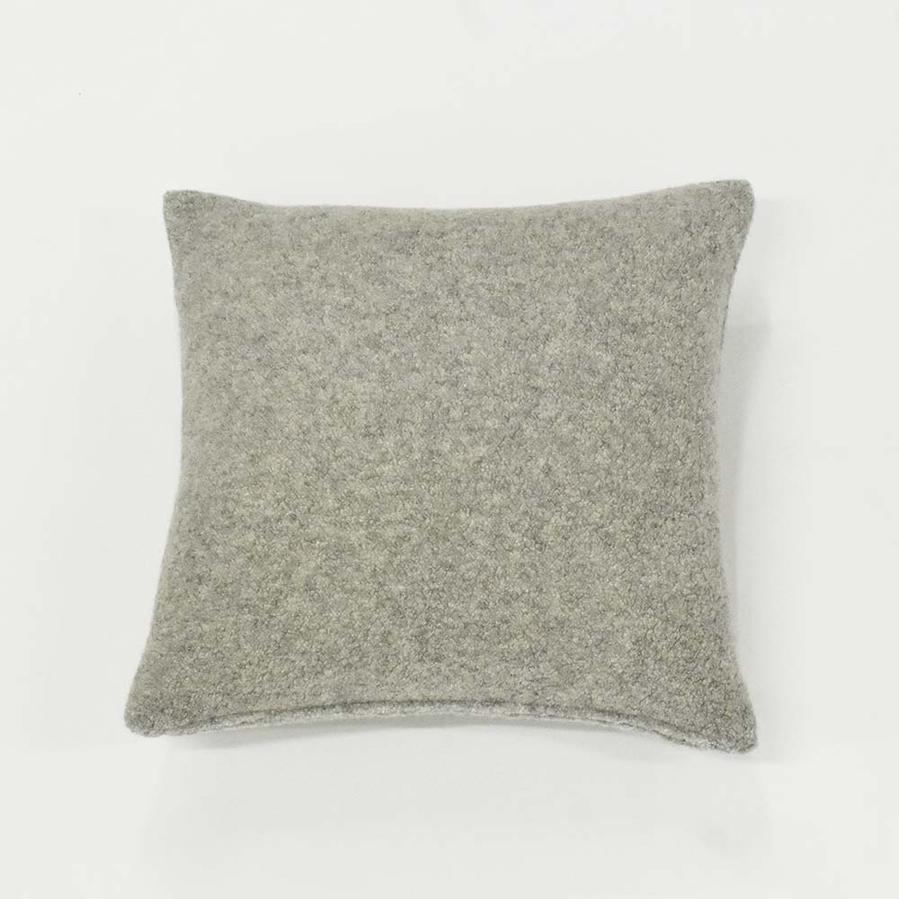 クッションカバー「ペコラ」グレー 全2サイズ
