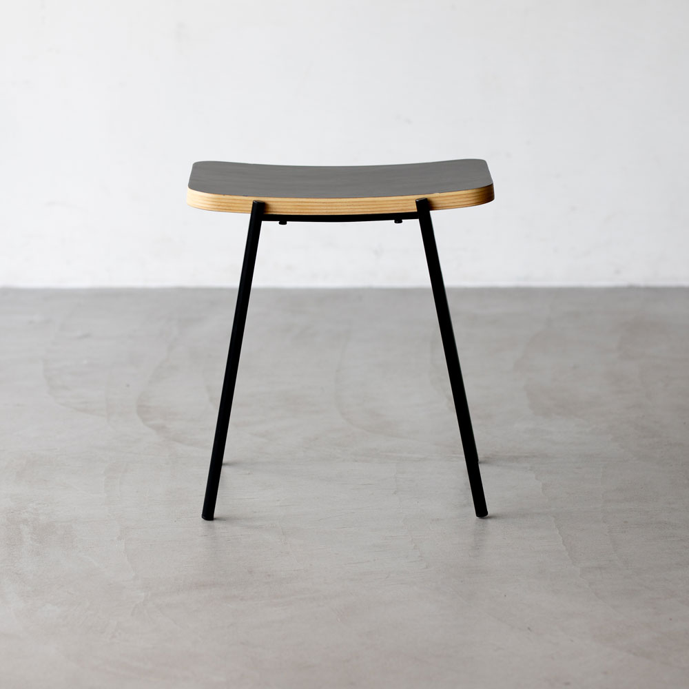 スツール「カペル」オーク材 脚ブラック 全2色