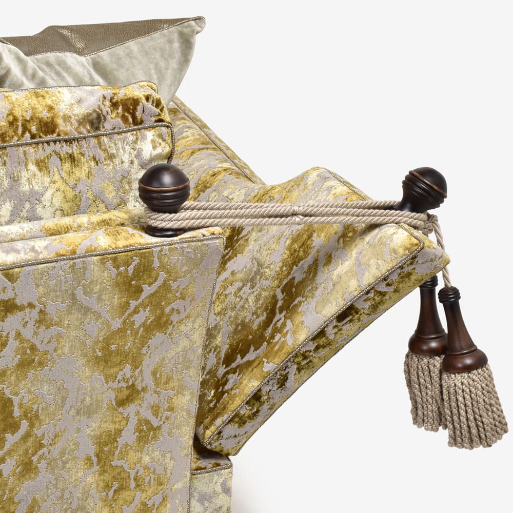 DURESTA（デュレスタ）ソファ「Trafalgar トラファルガー」幅223cm 布＃Imperial Gold【お手入れキットの特典付き】