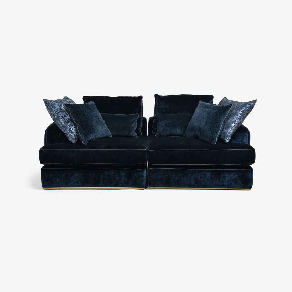 DURESTA（デュレスタ）ソファ「Stratus ストラタス」幅210cm 布＃Flatiron Midnight【お手入れキットの特典付き】