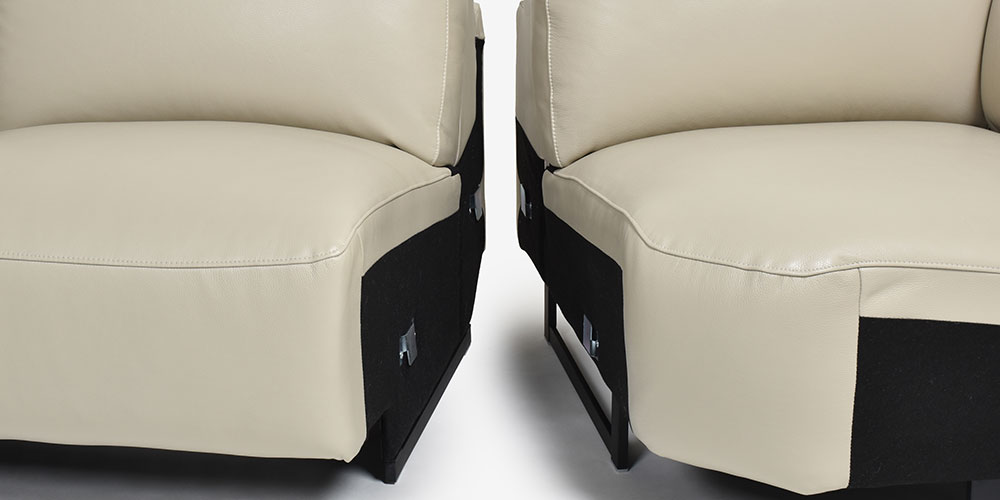 電動片肘2.5ソファ「L/S Motion 77」のジョイント部分