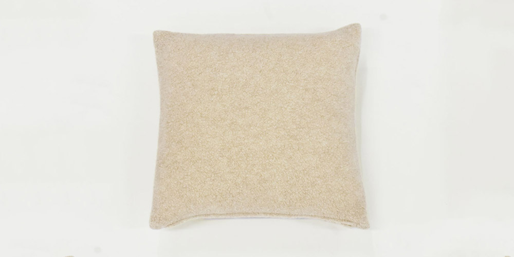 クッションカバー「ペコラ」ライトBE