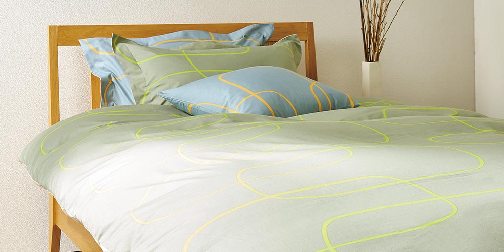 掛け布団カバー「URBANE CASA キュール」GY色のコーディネートイメージ