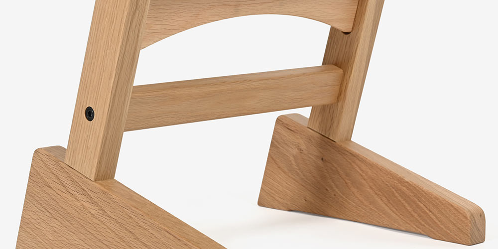 「パロットチェア」の脚部