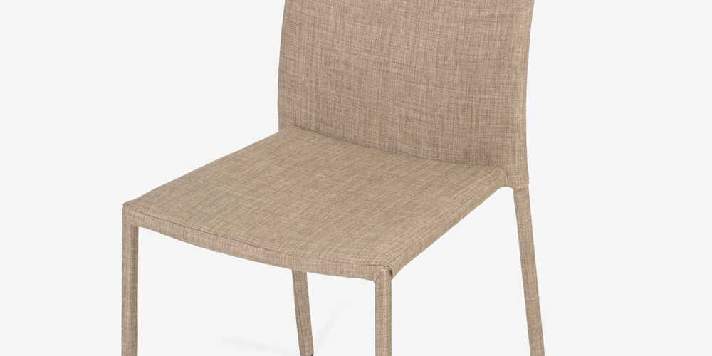 ベージュ色のファブリック「ロゼスリム」