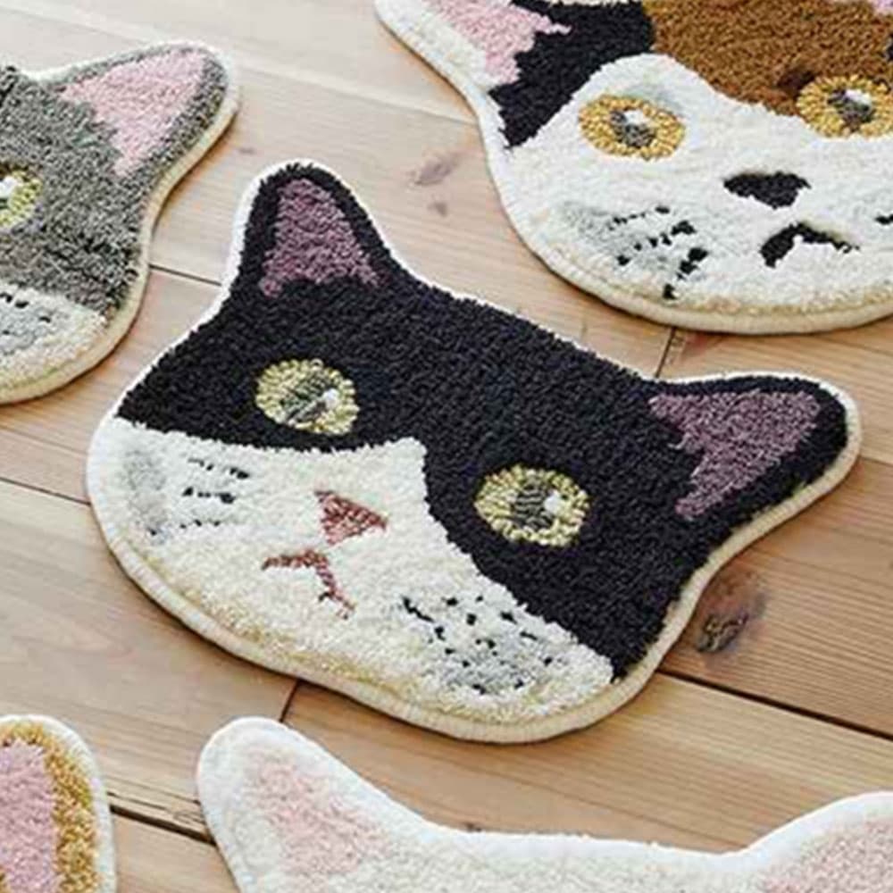 チェアパッド ネオカオ「#43 ハチワレ」イメージ