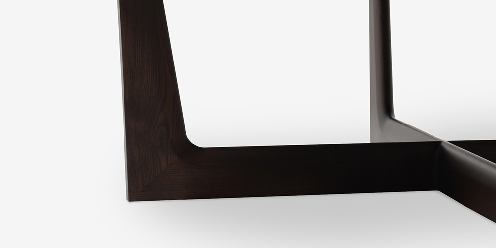 脚部のアップ画像