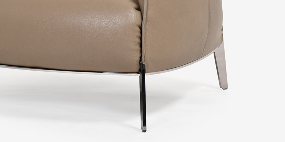 「アーチボルドグランコンフォート」革オリーチェ色の脚部