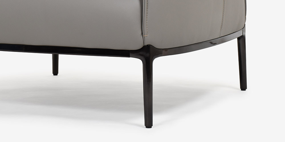 「アーチボルドラージ」革トープ色の脚部