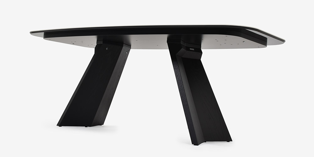 ダイニングテーブル「Icaro CS4115-FB 200」幅199cmの脚部