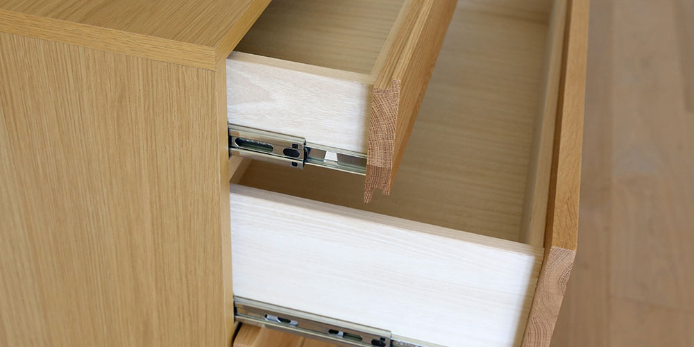 リビングチェスト「レッチェ」幅80cm ホワイトオーク材の引出し