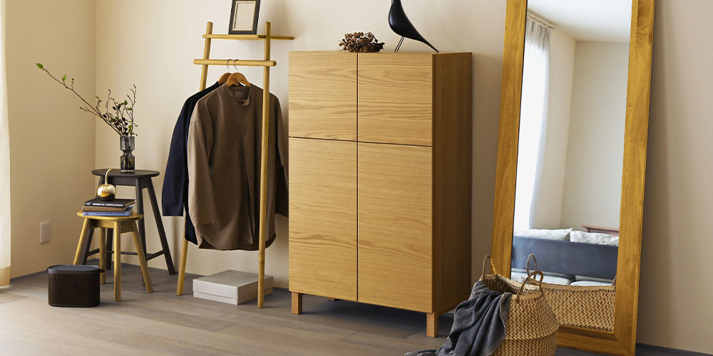 ハイキャビネット「レッチェ」幅80cm ホワイトオーク材のコーディネートイメージ