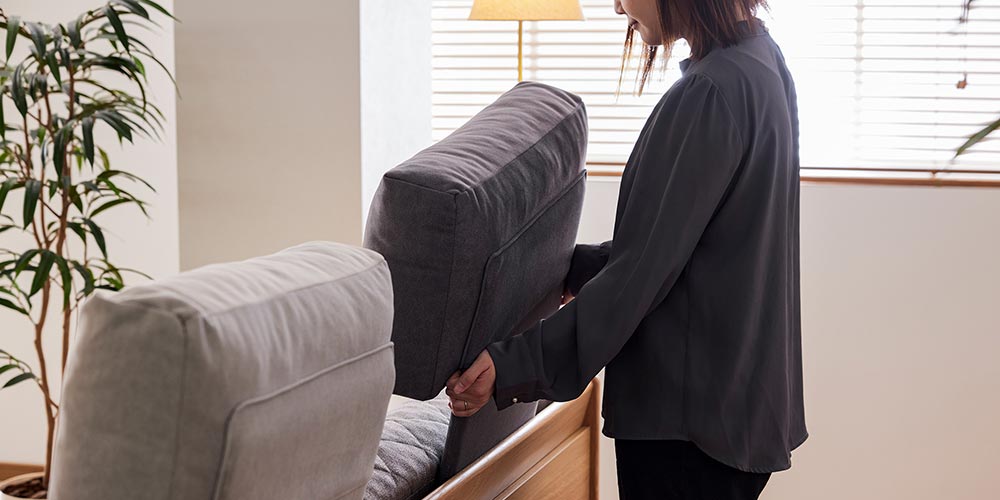 ヘッドレスト「ペットフレンドリー ごろ寝ソファ用」の取付けイメージ