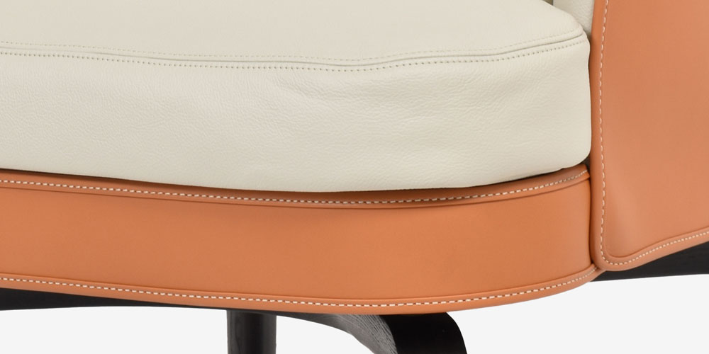 丁寧で美しいステッチが施されているアームチェア「ニヴォラ」