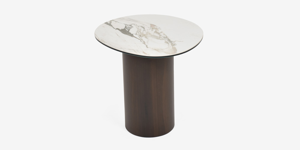 汎用性のあるサイズ感のサイドテーブル「マッシュルーム」