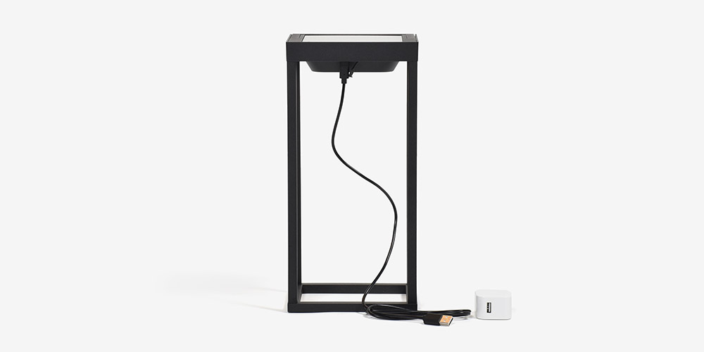 LEDポータブルスタンド「Home Solar」BKのUSB充電