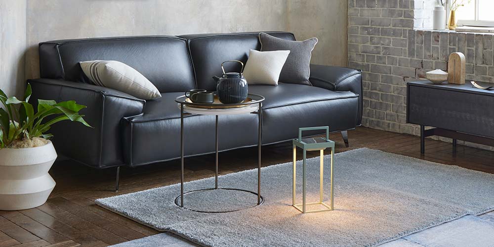 LEDポータブルスタンド「Home Solar」SGのコーディネートイメージ