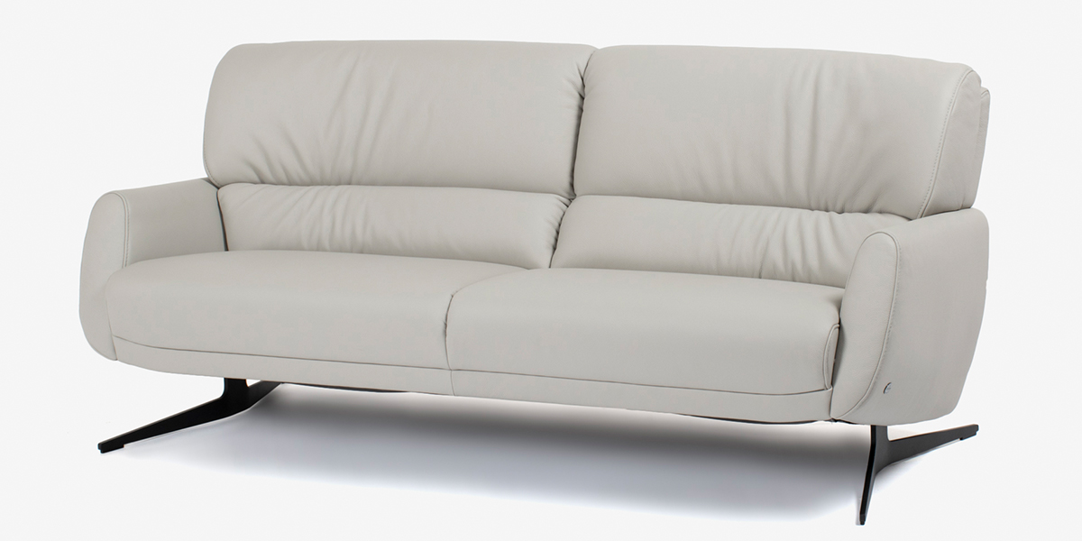 3人掛け「ハーゲン model.9805」の斜め
