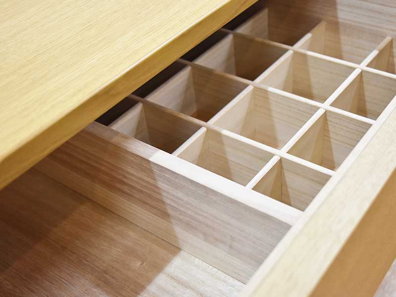 ローチェスト「デフィ」幅136cm オーク材 ホワイトオーク色【受注生産品】